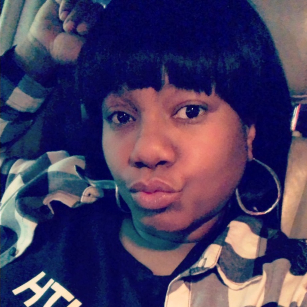 Meet your Posher, Christina